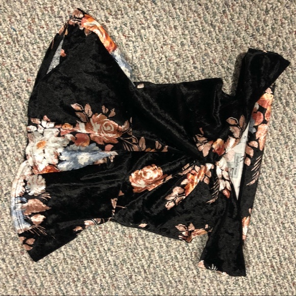 Charlotte Russe Tops - Velvet floral off the shoulder peplum top